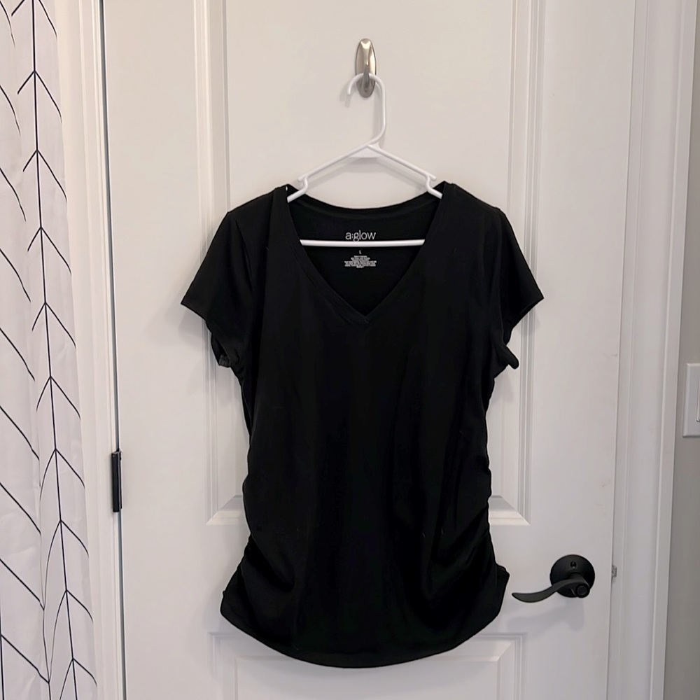 Maternity side ruched tee